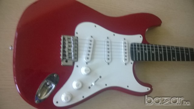 китара-електрическа-100Х33см-нов внос от англия, снимка 2 - Китари - 7677924