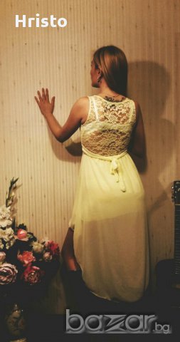 Стилна рокля в жълто универсален размер , снимка 3 - Рокли - 14684638