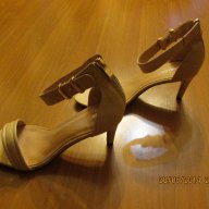 нови елегантни сандали в бежов/телесен цвят внос от Англия, снимка 2 - Сандали - 10943725