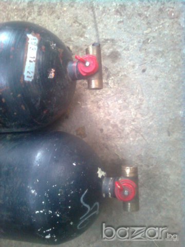 Бутилки 2x24 литра 85см-50лв-броя, снимка 2 - Части - 7754991