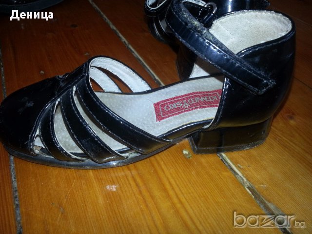 Лàчени сандалки 24 номер, снимка 4 - Детски сандали и чехли - 14249513