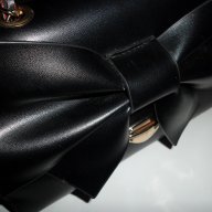 Дамска чанта, снимка 3 - Чанти - 11119891