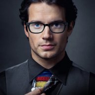 Продавам Карнавална Дегизировка - Clark Kent /superman/, снимка 2 - Други - 12536292