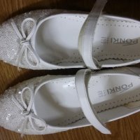 Детски бели обувки, снимка 2 - Детски маратонки - 22301740