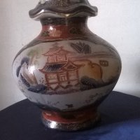 стара порцеланова ваза, снимка 1 - Антикварни и старинни предмети - 20542288