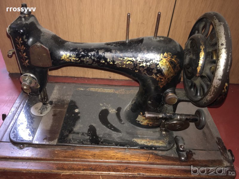 Стара шевна машина Сингер, снимка 1