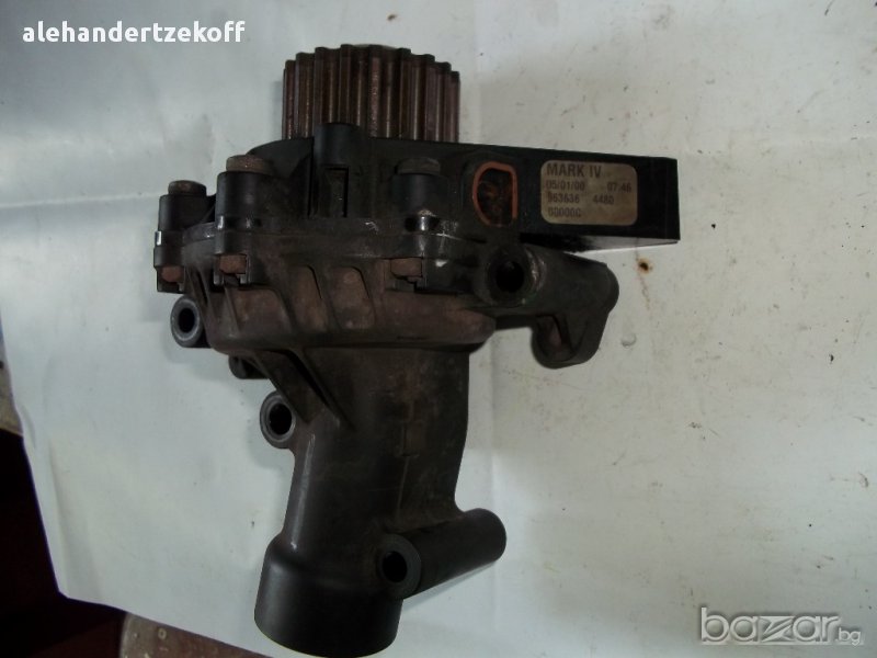  Водна помпа Peugeot 206 2.0 S16, снимка 1