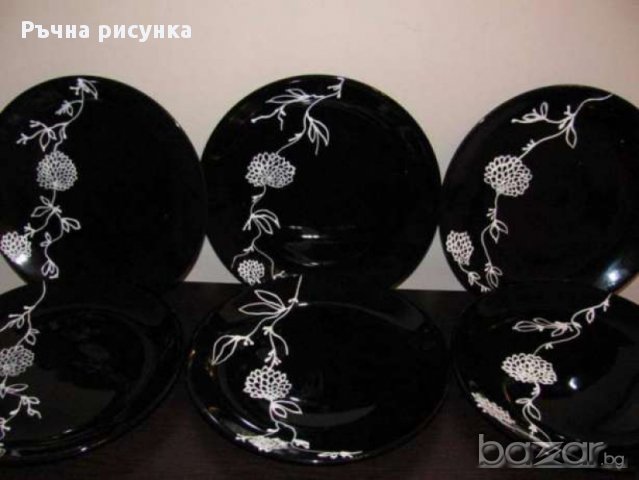 Налични комплект чинии в черно и бяло , снимка 1