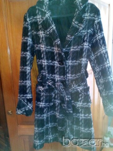 Дамско палто, снимка 5 - Палта, манта - 18082644