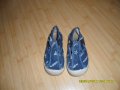 Пантофи за детска с отвори, снимка 1 - Бебешки обувки - 18131681