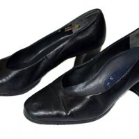 Servas дамски черни кожени обувки, снимка 4 - Дамски обувки на ток - 23492931