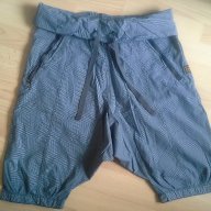 Спортен модел панталон с паднало дъно G star Campus short, оригинал, снимка 1 - Панталони - 15509304