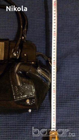 Дамска чанта черна лак и велур  , снимка 7 - Чанти - 18401828