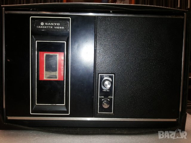 Видеокамера SONY DXC-1820P, снимка 12 - Камери - 23656871