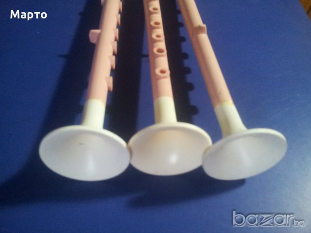  ретро пластмасови панаирджийски свирки 3 бр, снимка 5 - Колекции - 20607115