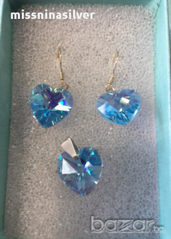 Комплект кристални съца в синьо