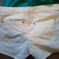 Дамски къси панталонки и тениска, снимка 5 - Къси панталони и бермуди - 25702381