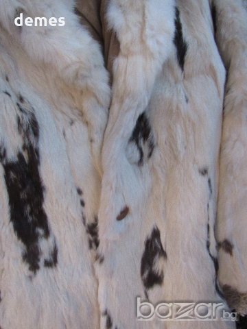 Заешко кожухче в бяло и черно размер М, снимка 2 - Палта, манта - 20055387