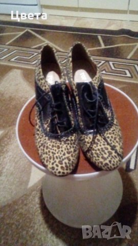 Дамски обувки, снимка 3 - Дамски обувки на ток - 24141397