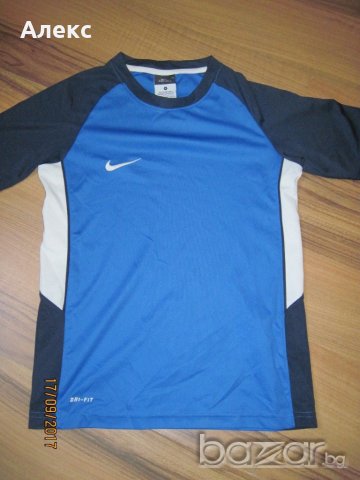 Nike - футболна тениска 8-10г, снимка 3 - Детски тениски и потници - 19634988