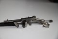 Метален ключодържател Томи Гън Machine Gun Thompson Miniature Weapon, снимка 3