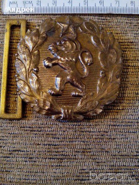 Стара бронзова военна тока, снимка 1