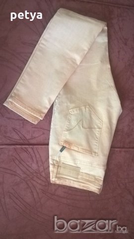 дънки, снимка 2 - Дънки - 19287210