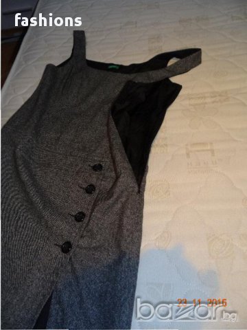 Рокля Beneton размер М (40), снимка 3 - Рокли - 12691598