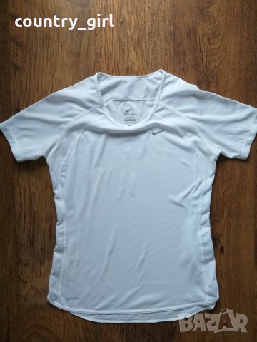 nike dri fit - страхотна дамска тениска, снимка 3 - Тениски - 24829875