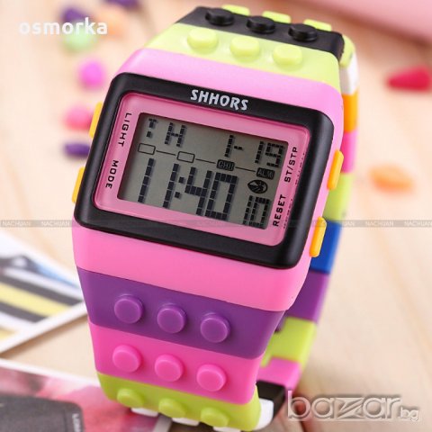 Нов Часовник с каишка наподобяваща блокчета на конструктор Лего Lego цветен дъга цветове хронометър, снимка 2 - Други - 11566995