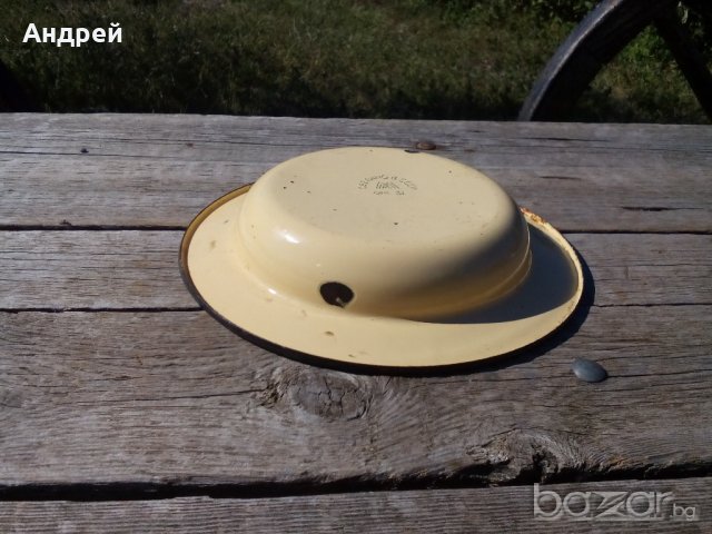 Емайлирана паница,чиния, снимка 3 - Антикварни и старинни предмети - 19566855