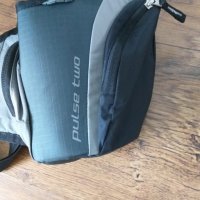 deuter pulse two - страхотна рънинг чанта КАТО НОВА, снимка 4 - Чанти - 25802821