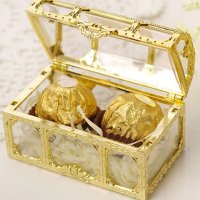 Красив златен сребрист сандък кутия сувенир бонбон кръщене повод подарък декор кутийка бонбони, снимка 1 - Други - 24256232