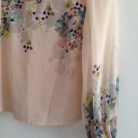 Красива блуза на цветя, снимка 3 - Блузи с дълъг ръкав и пуловери - 22526486