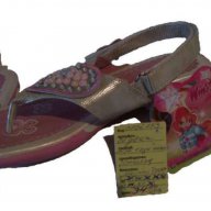 Winx италиански сандалки № 33 НАМАЛЕНИ ! , снимка 2 - Детски сандали и чехли - 13939858