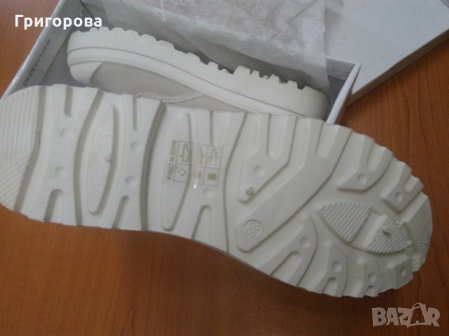 Бели кецове, снимка 4 - Кецове - 23472995