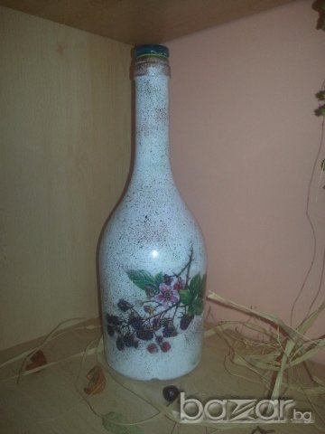 Бутилки  с декупаж, снимка 15 - Декорация за дома - 17497731