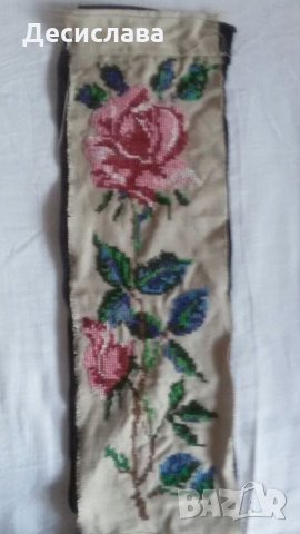 Пано за стена с красиви рози 