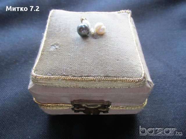 Старинна кутия  за годежен пръстен 