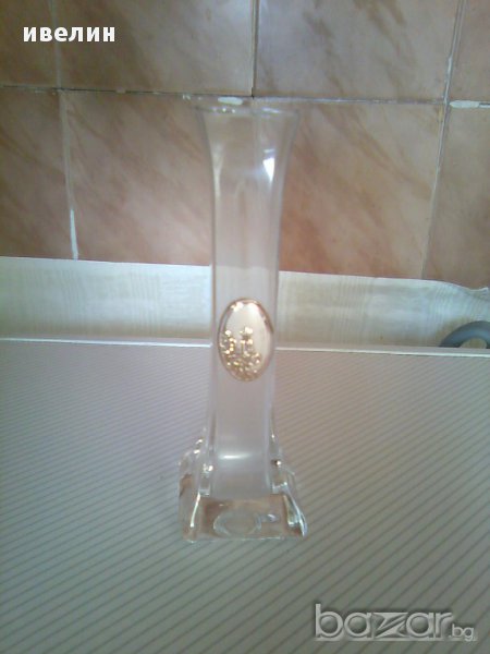 стъклена ваза със сребърна декорация, снимка 1