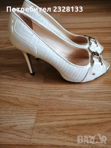 Оригинални дамски обувки VERSACE , снимка 2 - Дамски елегантни обувки - 25964819