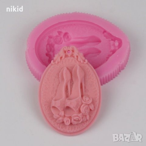 Дамски официални обувки сандал с рози голям овал дълбок силиконов молд форма фондан шоколад гипс 