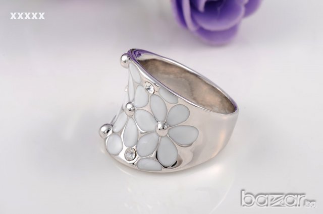 уникален пръстен в бяло , снимка 4 - Бижутерийни комплекти - 17907483