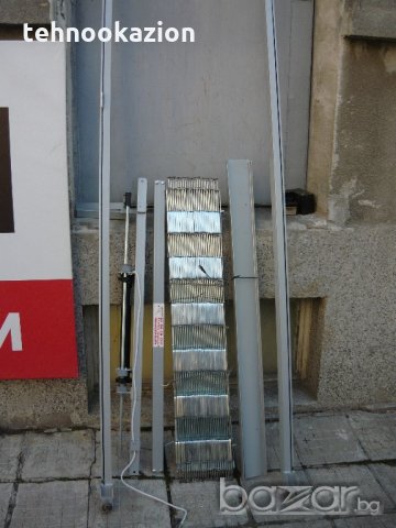 Ролетна врата