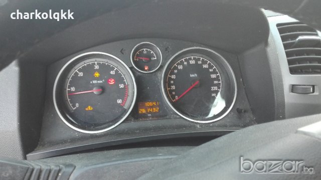 продавам опел зафира на части 1.9 07г, снимка 2 - Автомобили и джипове - 20108051