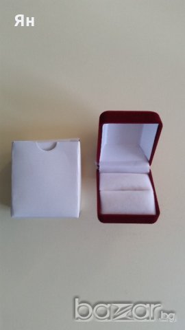 Красива Червена Велурена Кутийка за Халки,Пръстени,Бижута, снимка 2 - Пръстени - 18264988