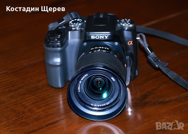 Фотоапарат Sony A100 с обектив Sony 18-70, снимка 2 - Фотоапарати - 25477695
