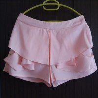страхотни светло розови панталонки , снимка 1 - Къси панталони и бермуди - 26024789