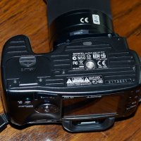 Фотоапарат Sony A100 с обектив Sony 18-70, снимка 6 - Фотоапарати - 25477695