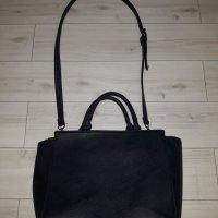 Черна кожена чанта с дълга и къси дръжки, снимка 2 - Чанти - 23623592